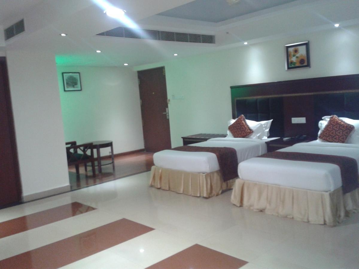 Hotel Hiton Perintalmanna Room photo